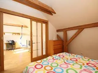Отель Riverside Apartments Прага