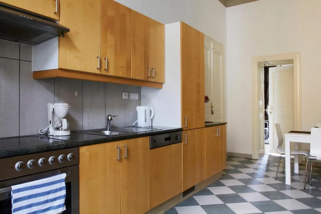 Riverside Apartments Πράγα 4*,  Τσεχία